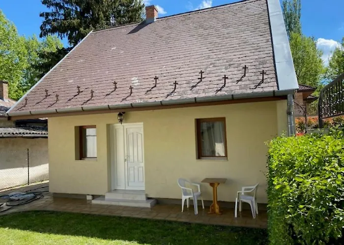 Apartment Petofi24